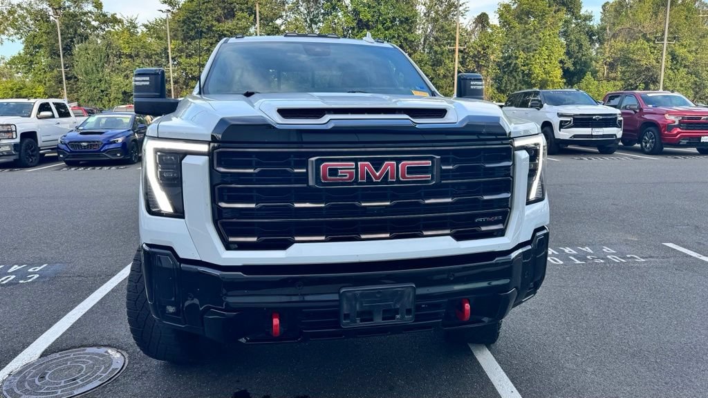 Used 2025 GMC Sierra 2500 AT4X AWD/4WD image 25