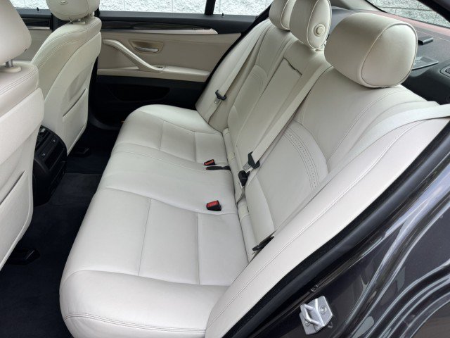 Used 2014 BMW 535d xDrive AWD/4WD image 8