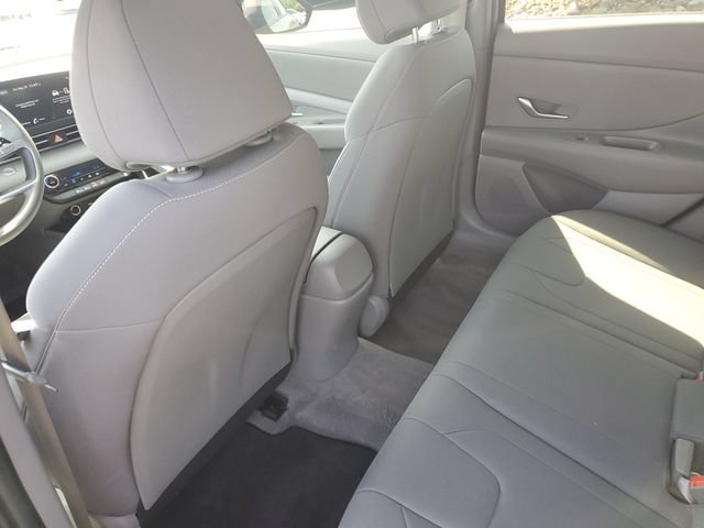 Certified 2023 Hyundai Elantra SEL FWD image 12