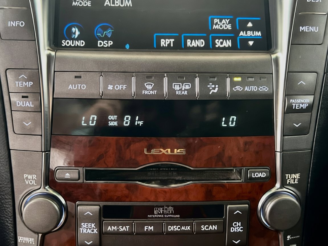 Used 2009 Lexus LS 460 L w/ Preferred Accessory Pkg RWD image 12