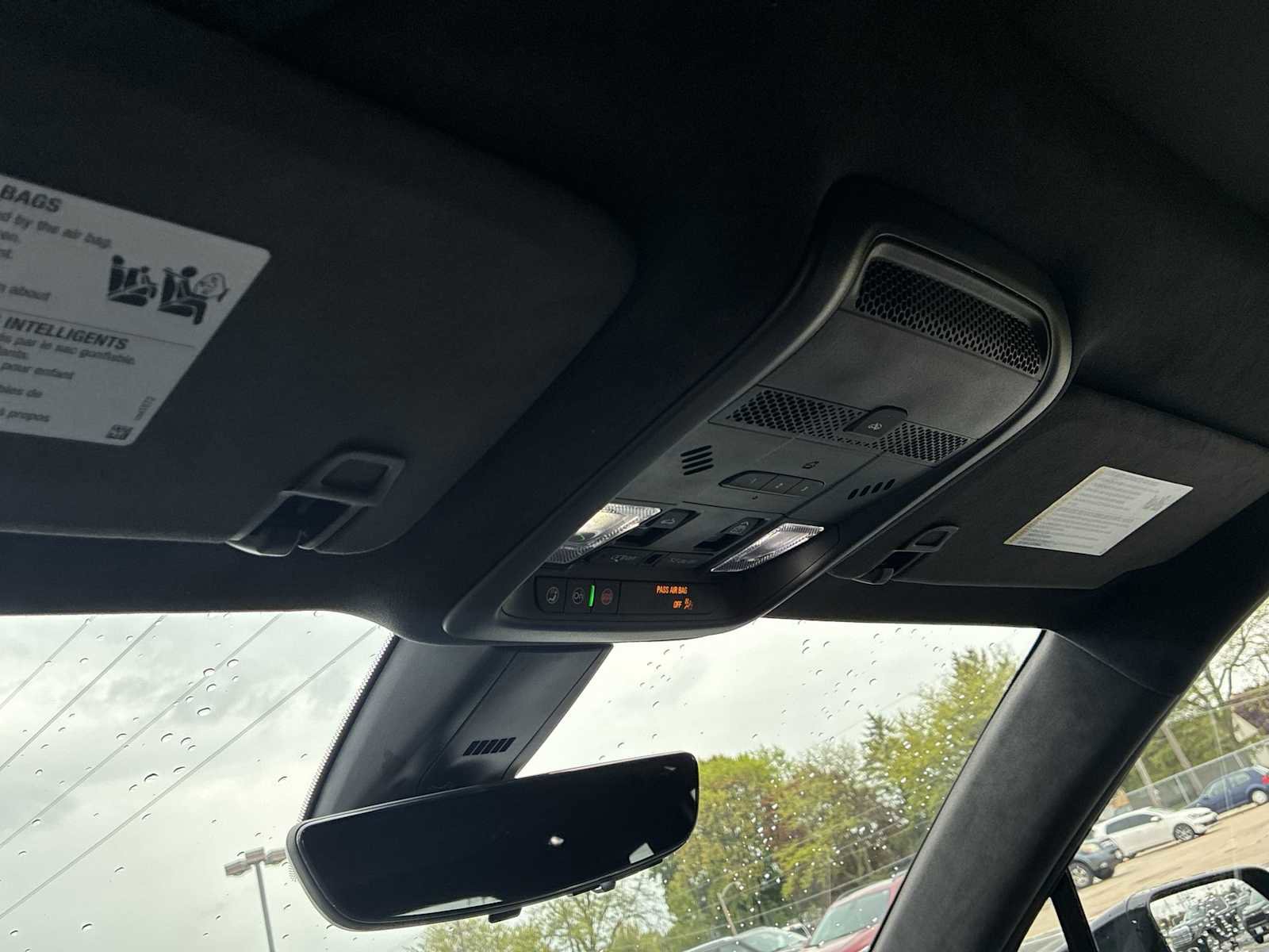 Used 2024 Cadillac XT6 Sport w/ Platinum Package image 36