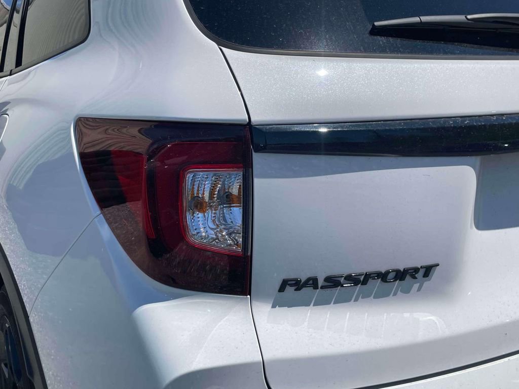 Used 2025 Honda Passport Black Edition image 9