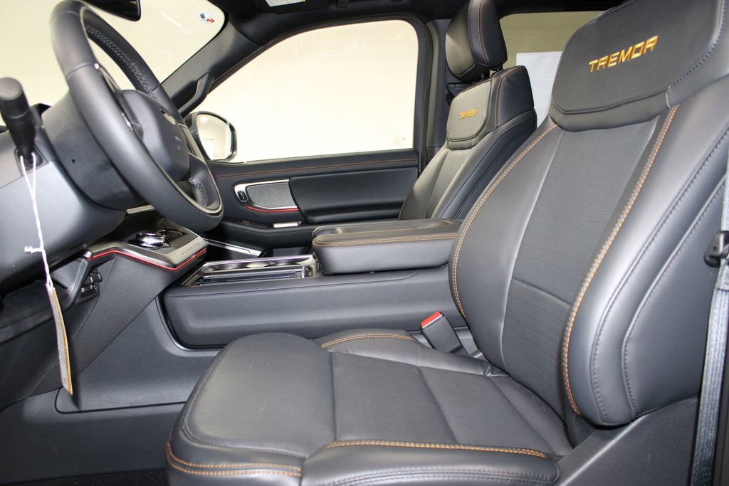 New 2025 Ford Expedition Tremor image 25