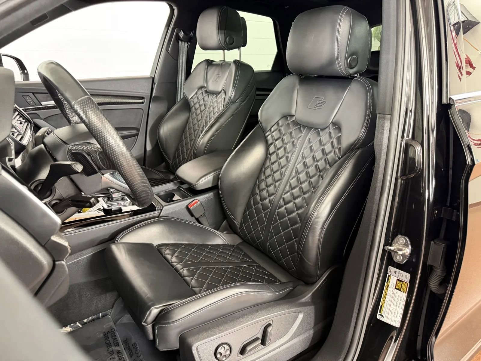 Used 2023 Audi SQ5 Premium Plus w/ Premium Plus Package AWD/4WD image 13