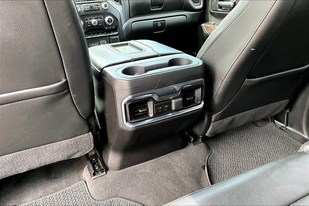 Used 2022 GMC Sierra 3500 Denali image 13