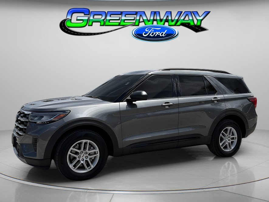 Used 2026 Ford Explorer Active RWD image 1