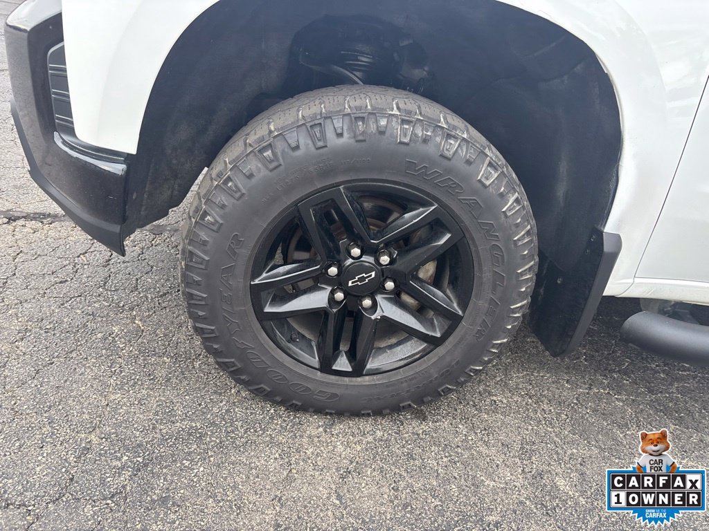 Used 2020 Chevrolet Silverado 1500 LT Trail Boss AWD/4WD image 9