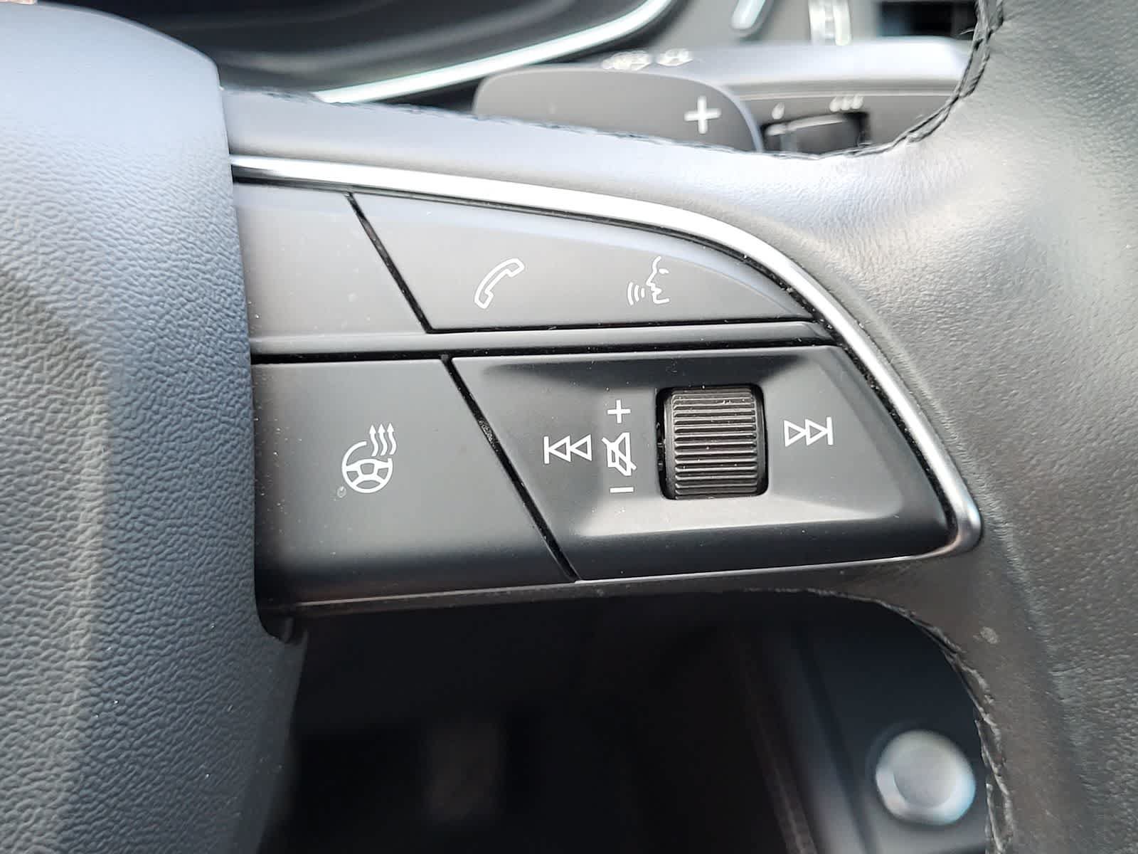 Used 2022 Audi A4 2.0T Premium Plus AWD/4WD image 18