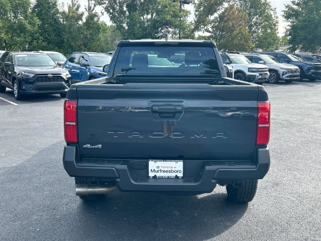 Used 2025 Toyota Tacoma SR AWD/4WD image 5
