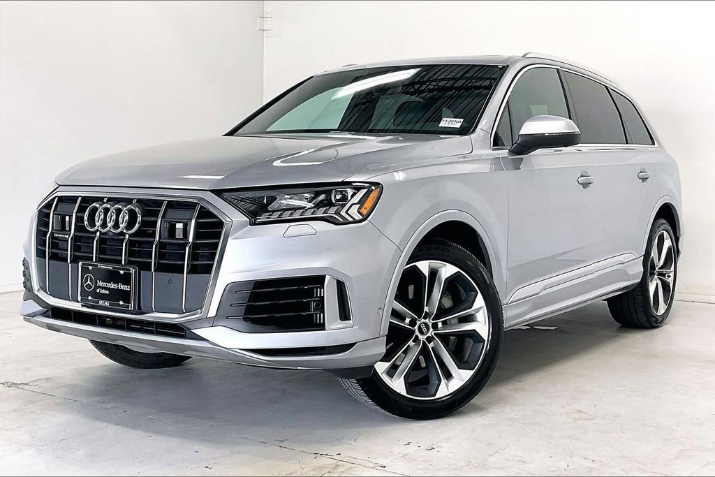 Used 2022 Audi Q7 3.0T Premium Plus w/ Premium Plus Package AWD/4WD image 2