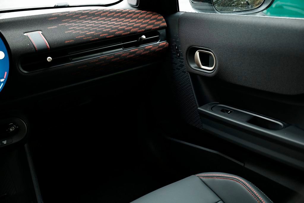 New 2026 MINI Cooper S image 28