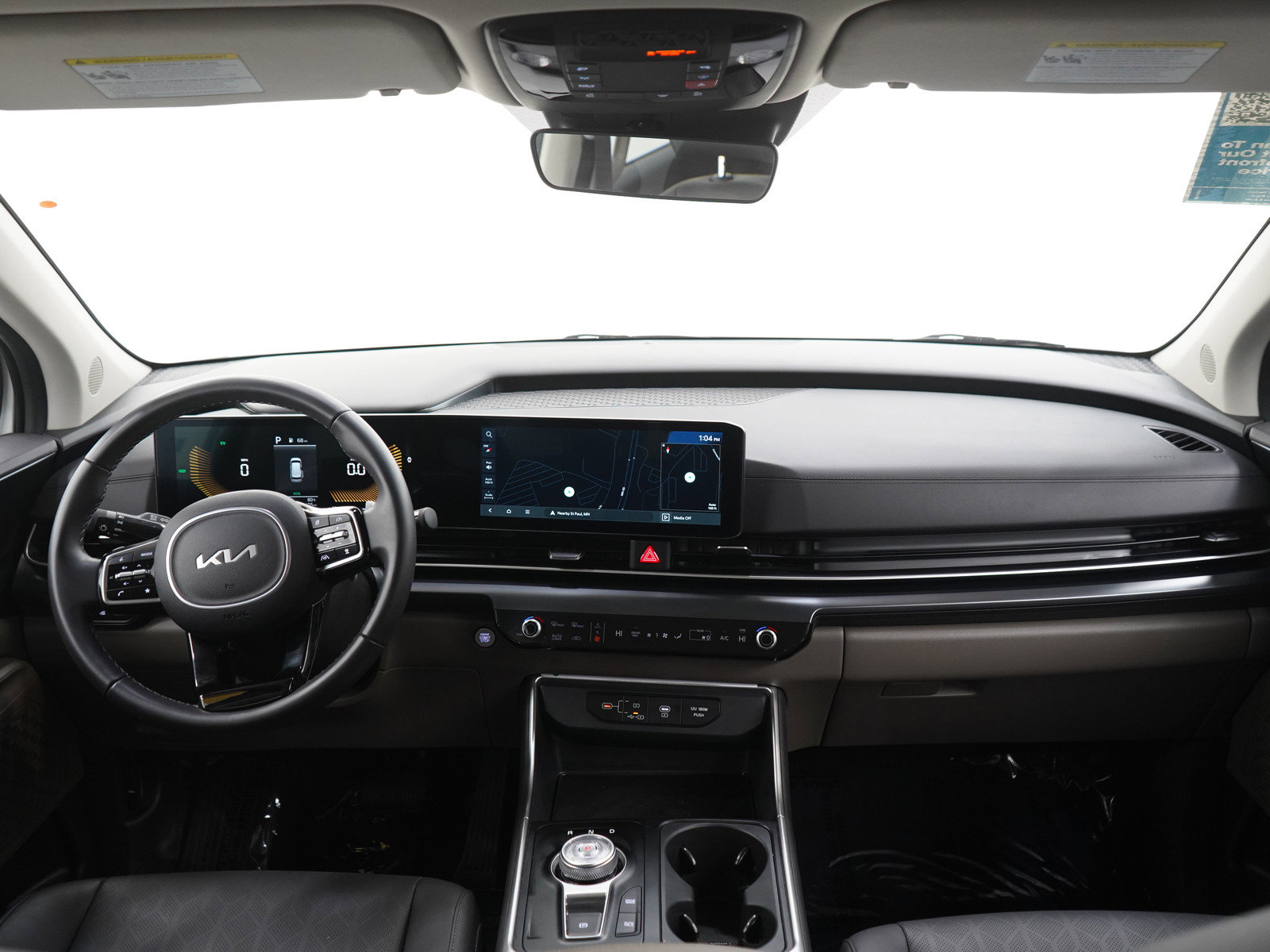 Used 2026 Kia Carnival LXS FWD image 14