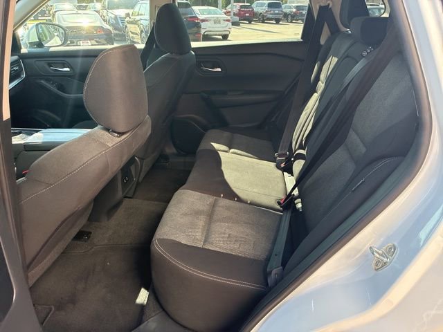 Used 2025 Nissan Rogue SV image 15