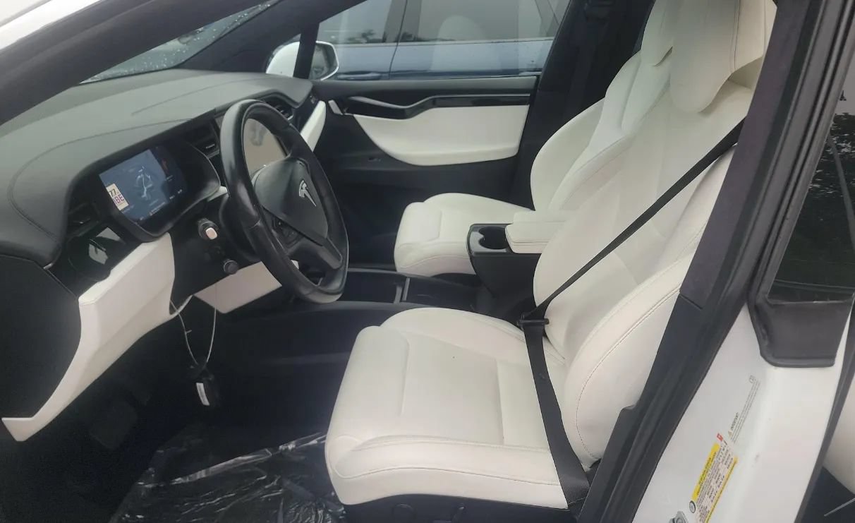 Used 2018 Tesla Model X 100D AWD/4WD image 5