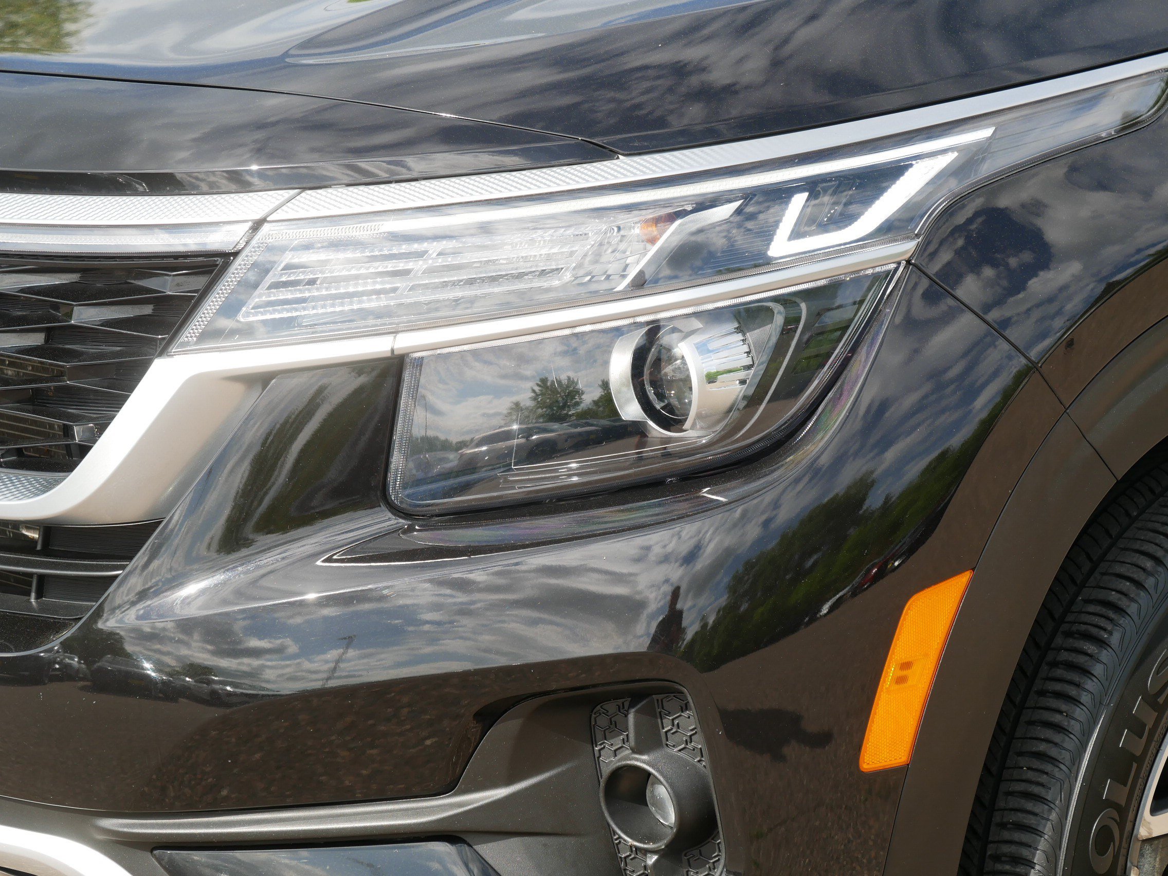 Certified 2022 Kia Seltos EX AWD/4WD image 16