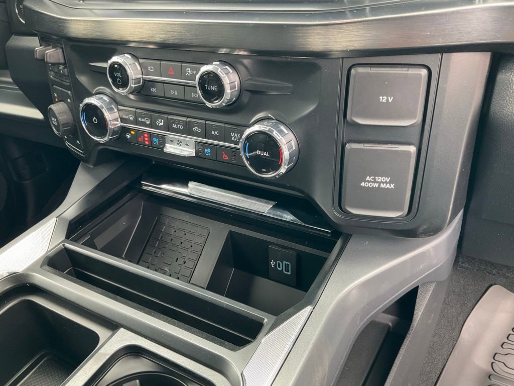 Certified 2025 Ford F350 Lariat w/ Black Appearance Package image 78