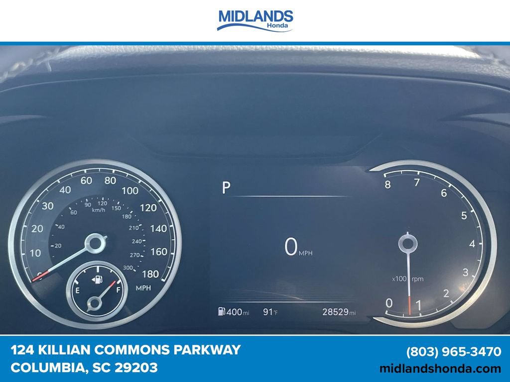 Used 2025 Genesis G70 2.5T RWD image 18