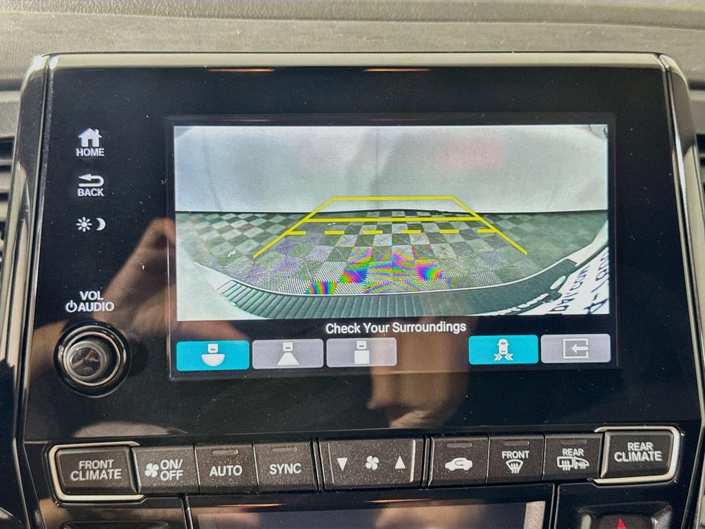Used 2022 Honda Odyssey Elite image 23