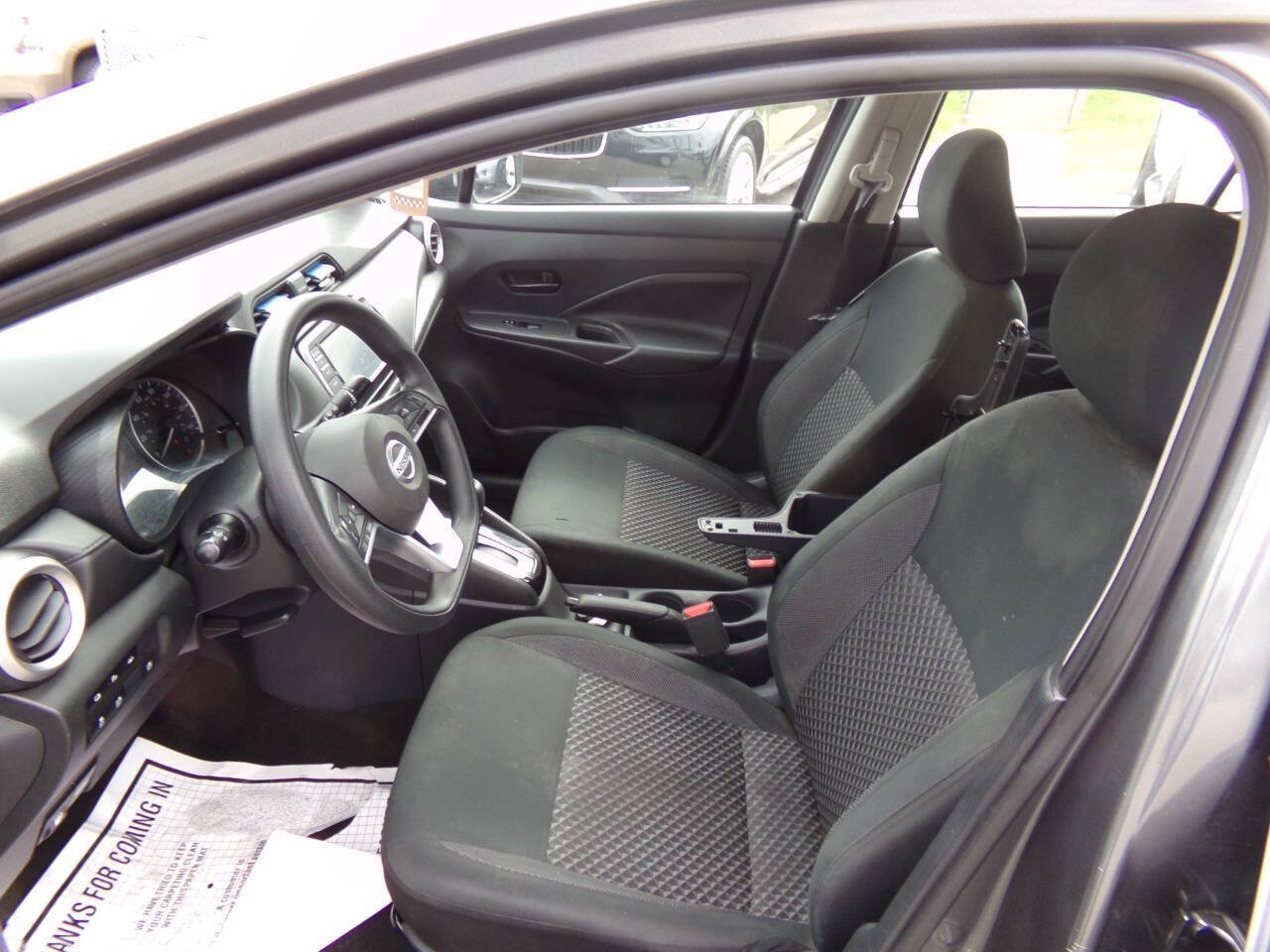 Used 2020 Nissan Versa S FWD image 7