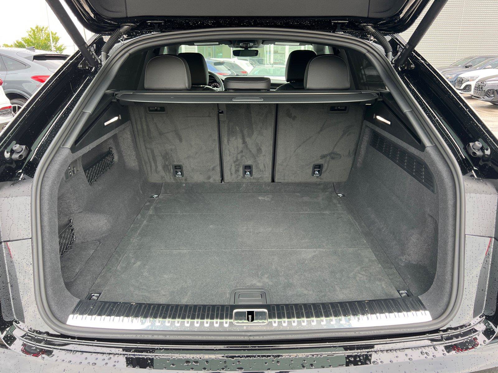 New 2027 Audi Q8 Premium Plus AWD/4WD image 12