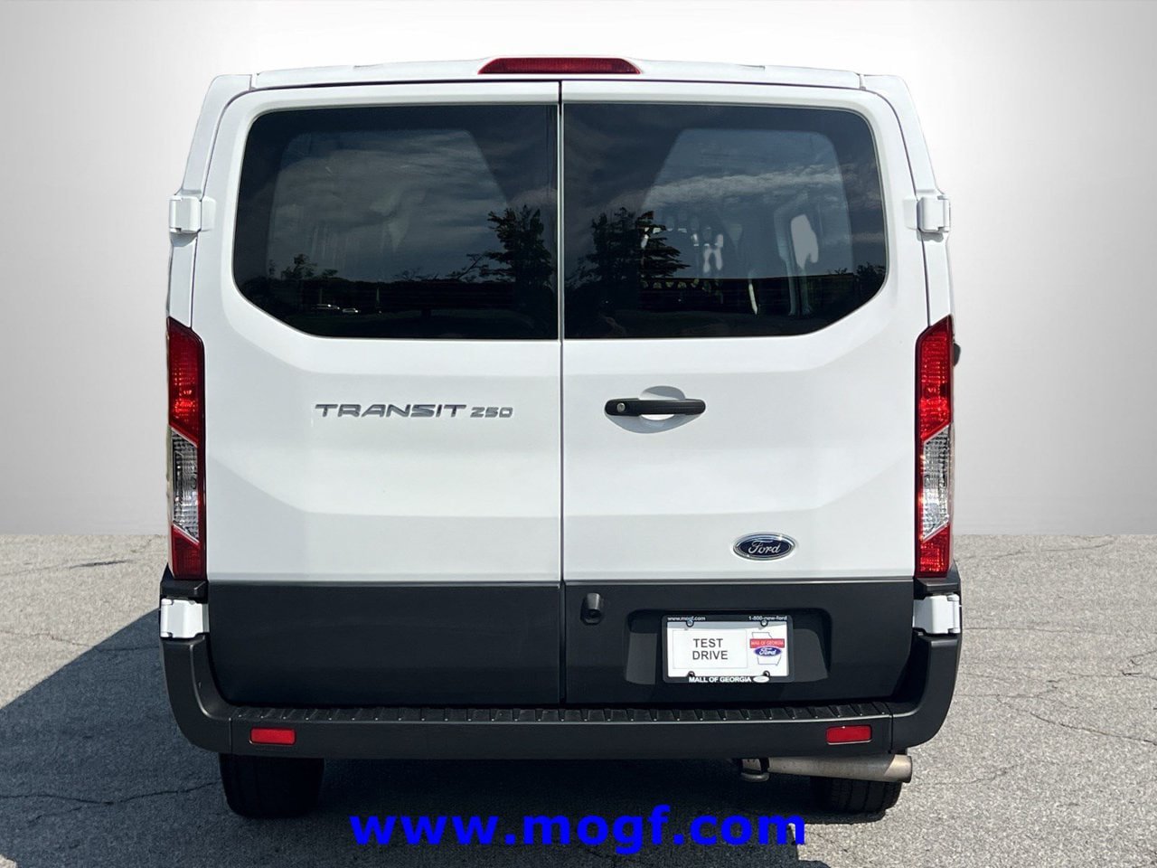 Used 2025 Ford Transit 250 Low Roof w/ Exterior Upgrade Package RWD image 24