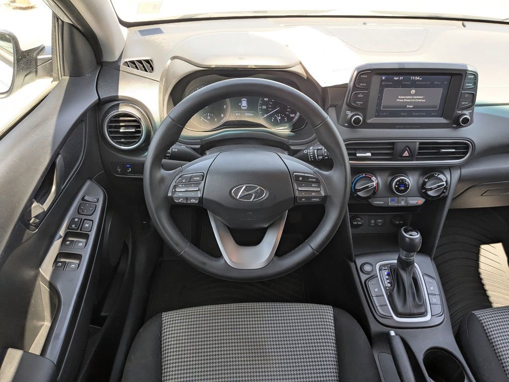 Used 2018 Hyundai Kona SEL FWD image 15