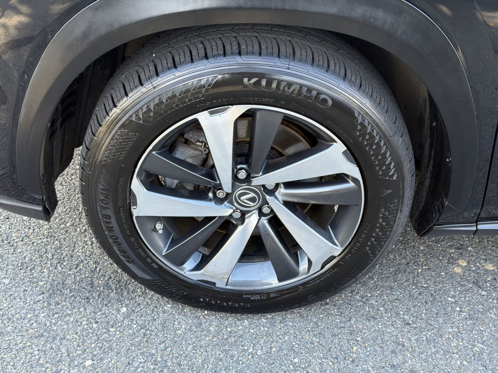 Used 2018 Lexus NX 300h AWD w/ Premium Package image 12