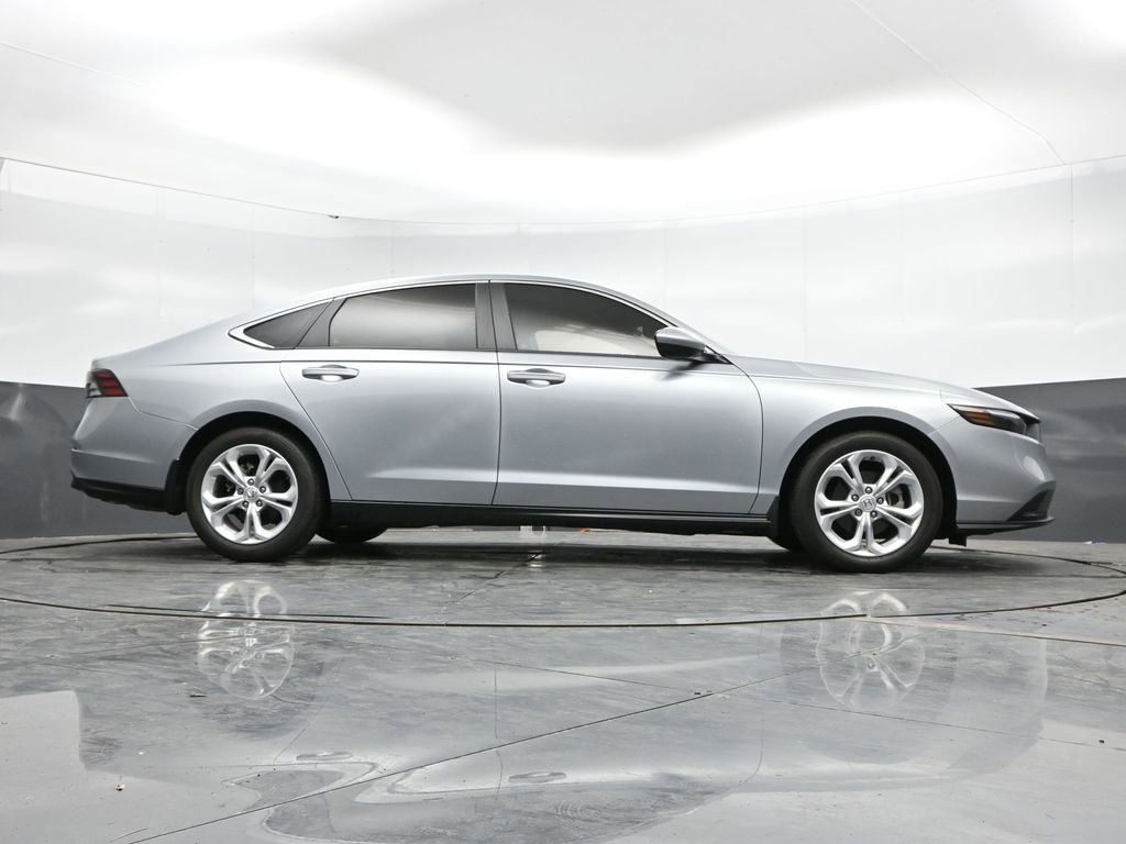 Used 2024 Honda Accord LX image 40