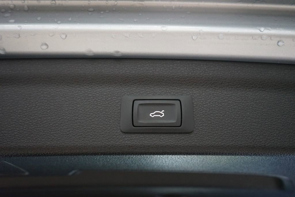Used 2020 Audi Q3 2.0T Premium AWD/4WD image 49
