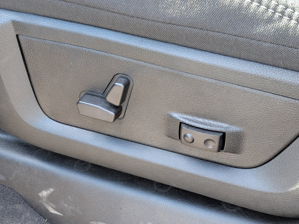 New 2026 RAM 2500 Big Horn AWD/4WD image 20