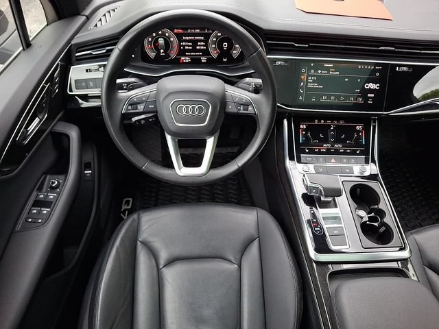 Used 2023 Audi Q7 2.0T Premium w/ Convenience Package AWD/4WD image 11