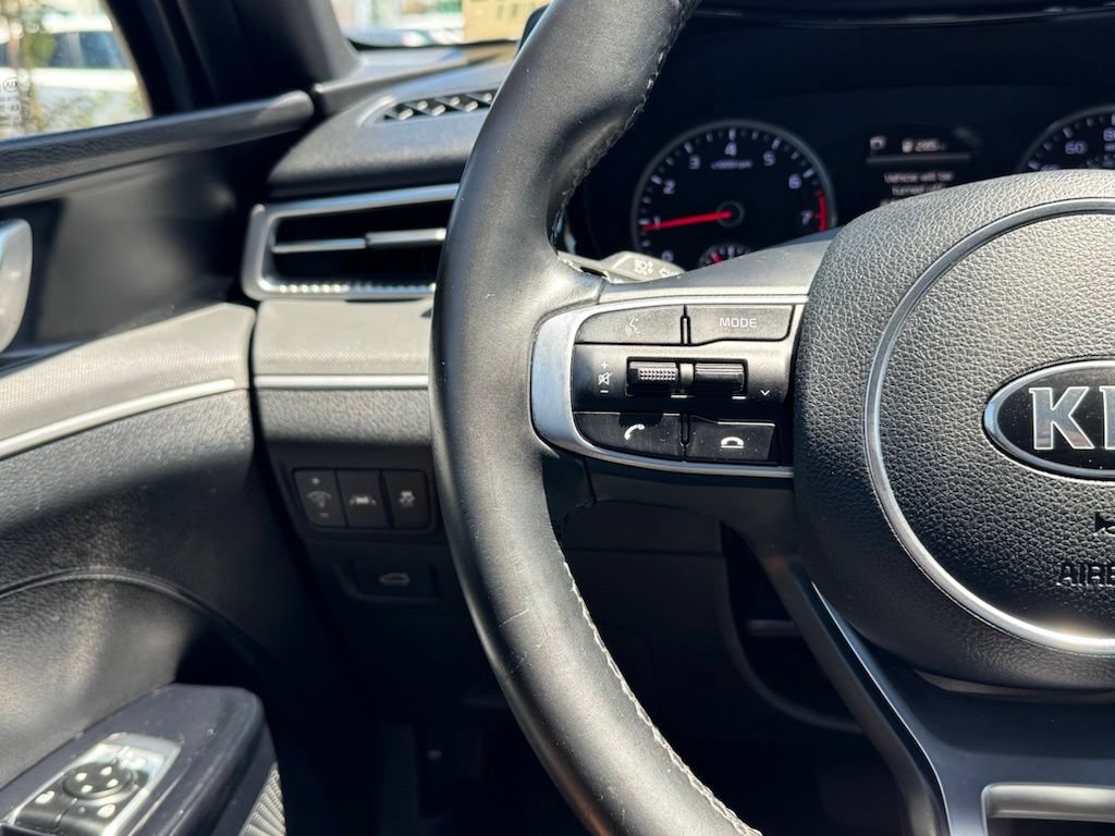 Used 2021 Kia K5 GT-Line w/ GT-Line FWD Premium Package image 11