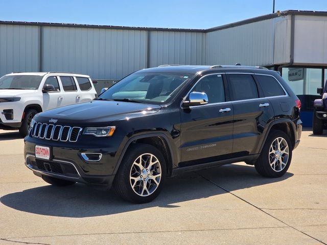 Used 2020 Jeep Grand Cherokee Limited w/ Trailer Tow Group IV AWD/4WD image 3