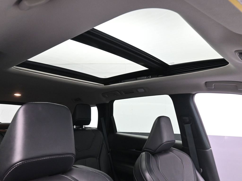 Used 2024 INFINITI QX60 Pure image 24