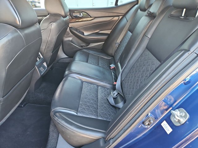 Used 2018 Nissan Maxima Platinum FWD image 19
