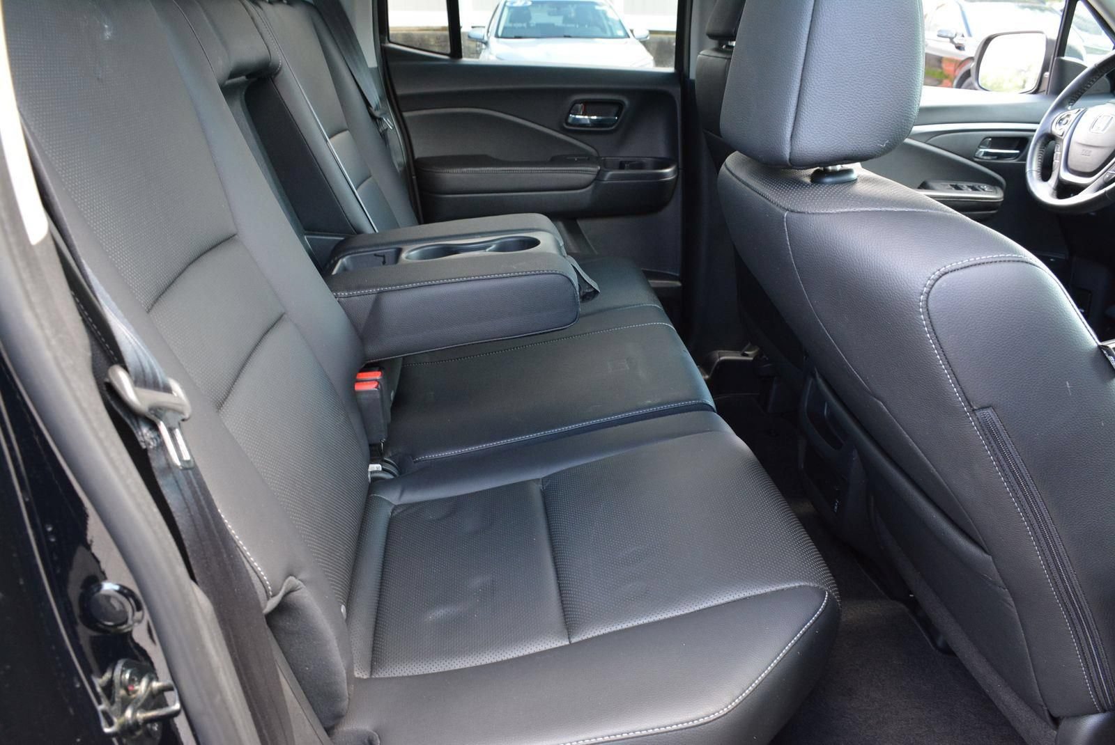 Used 2017 Honda Ridgeline RTL-T image 19