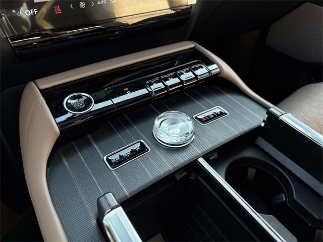 New 2026 Lincoln Navigator L Black Label image 29