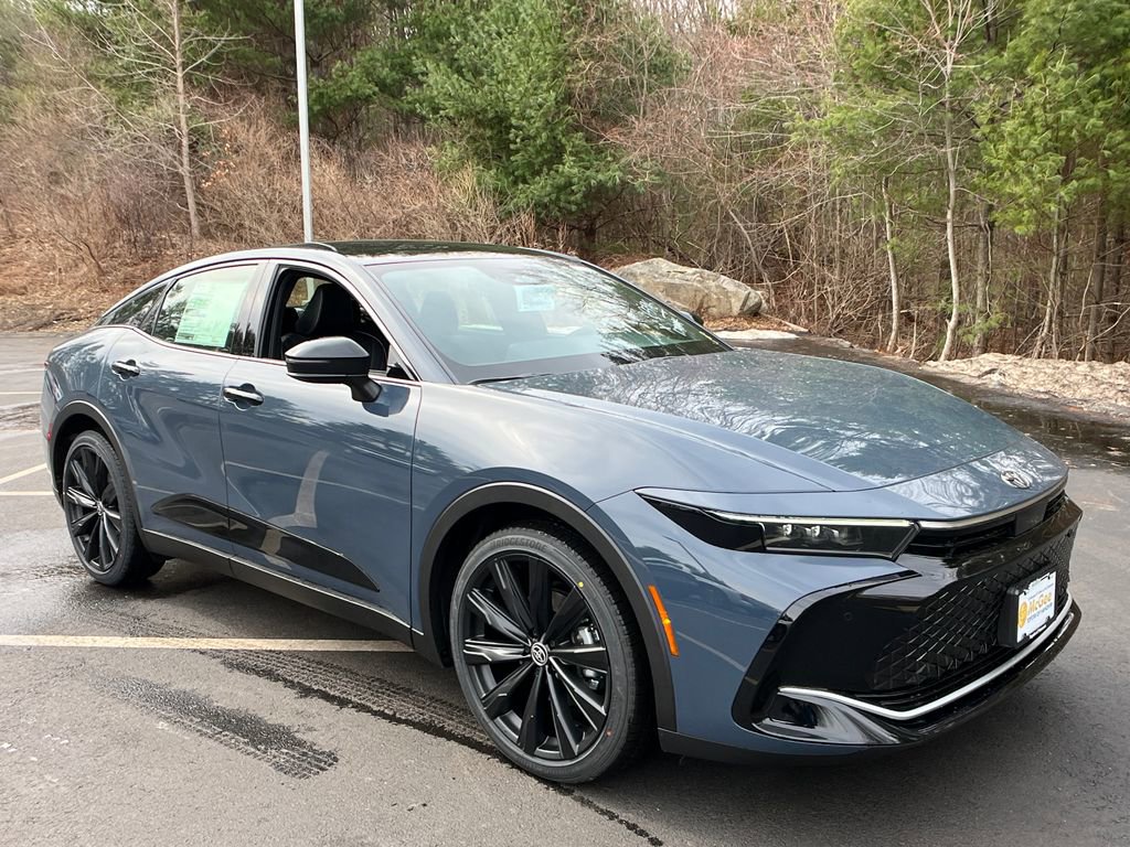 New 2026 Toyota Crown Nightshade image 7