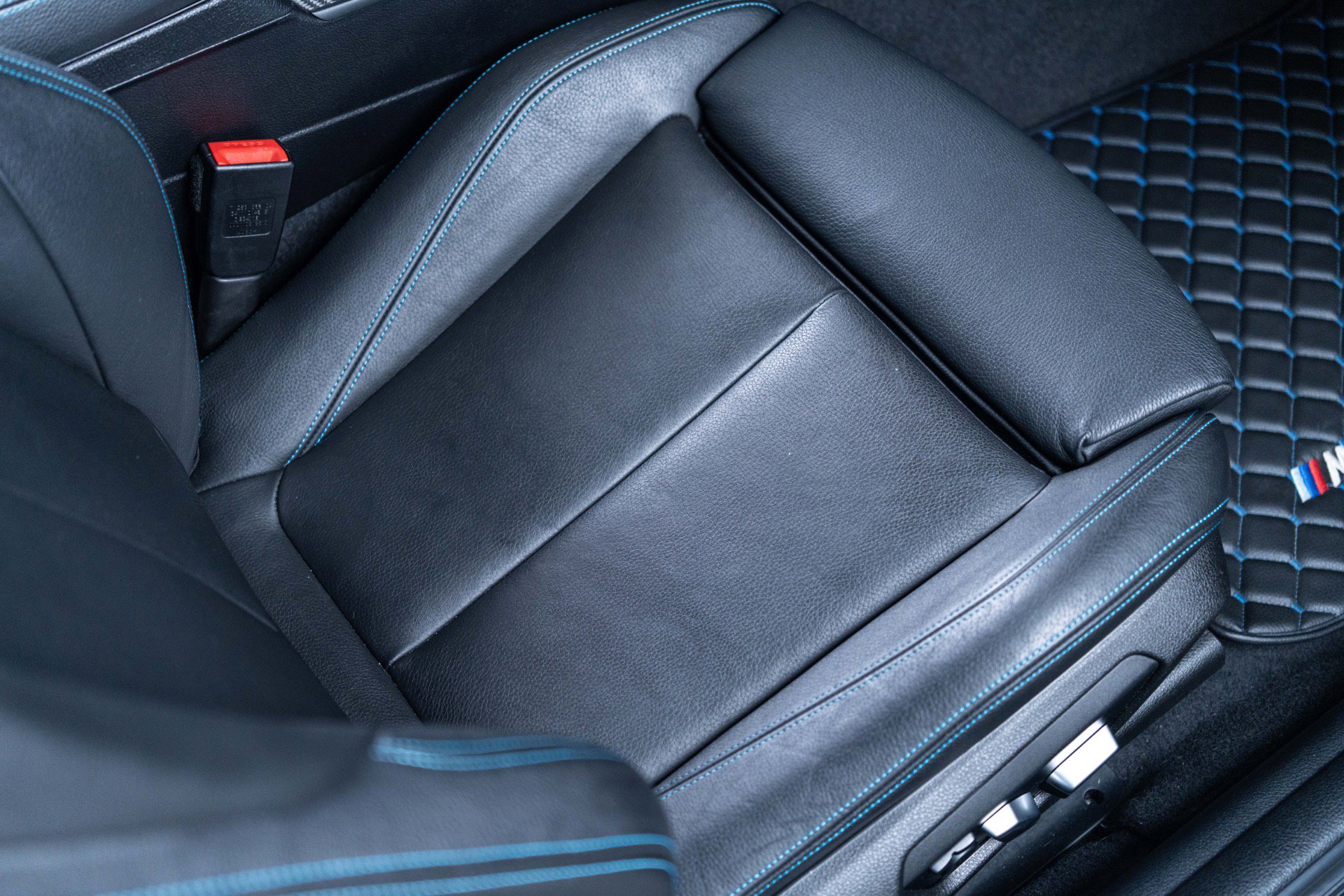 Used 2017 BMW M2 RWD image 51