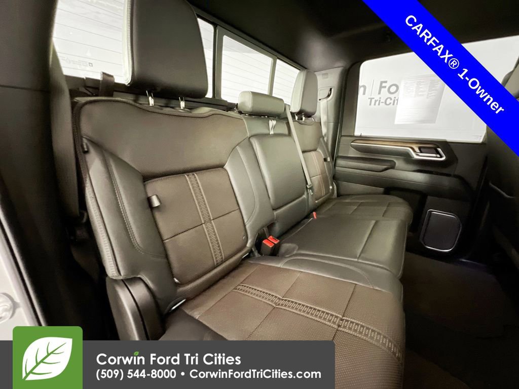 Used 2025 Chevrolet Silverado 3500 High Country w/ Technology Package image 16