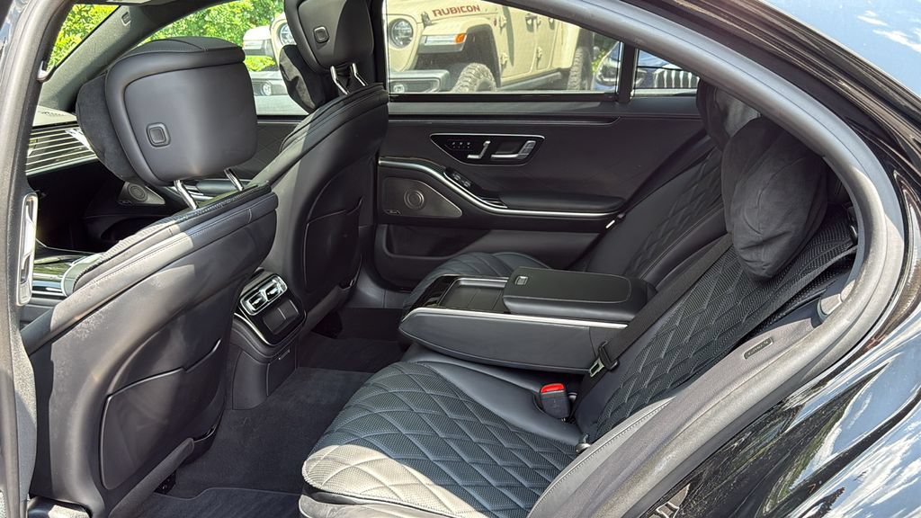 Certified 2024 Mercedes-Benz S 580 4MATIC Sedan image 22
