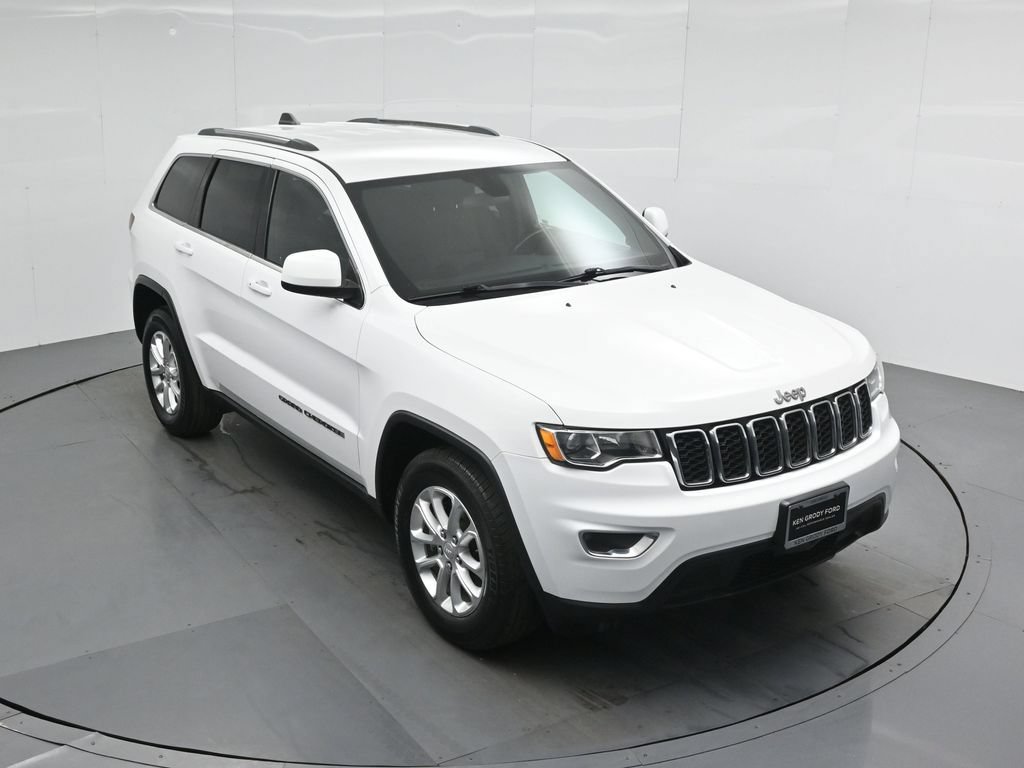Used 2021 Jeep Grand Cherokee Laredo RWD image 37