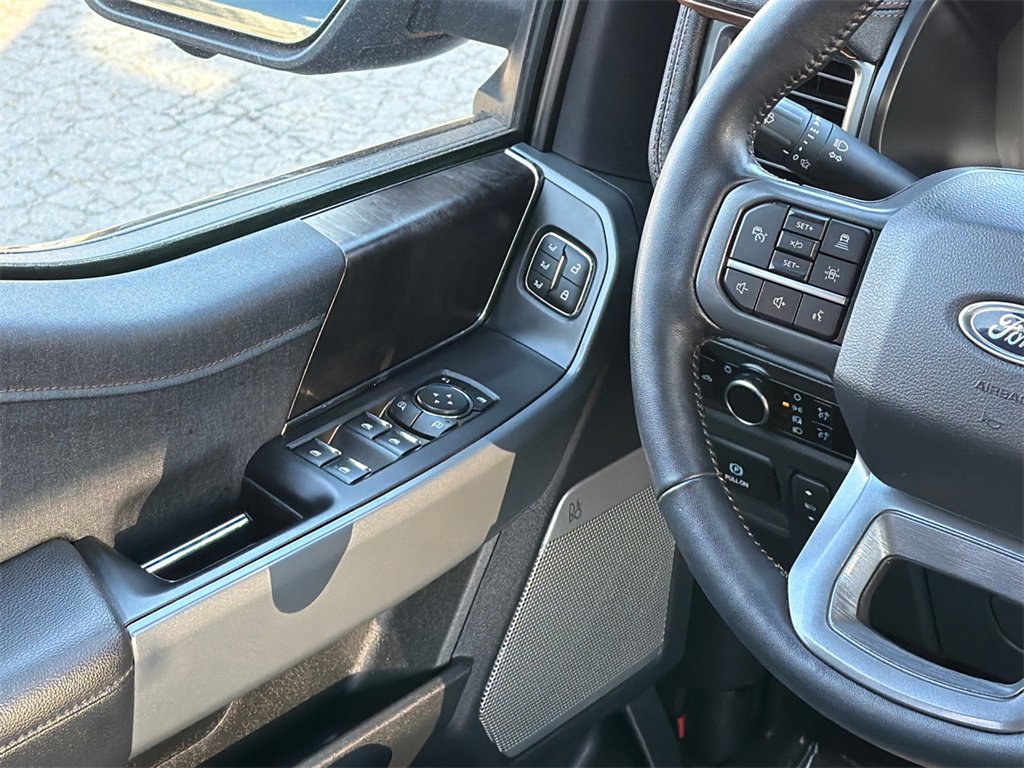 Used 2023 Ford F150 Lightning Lariat image 22