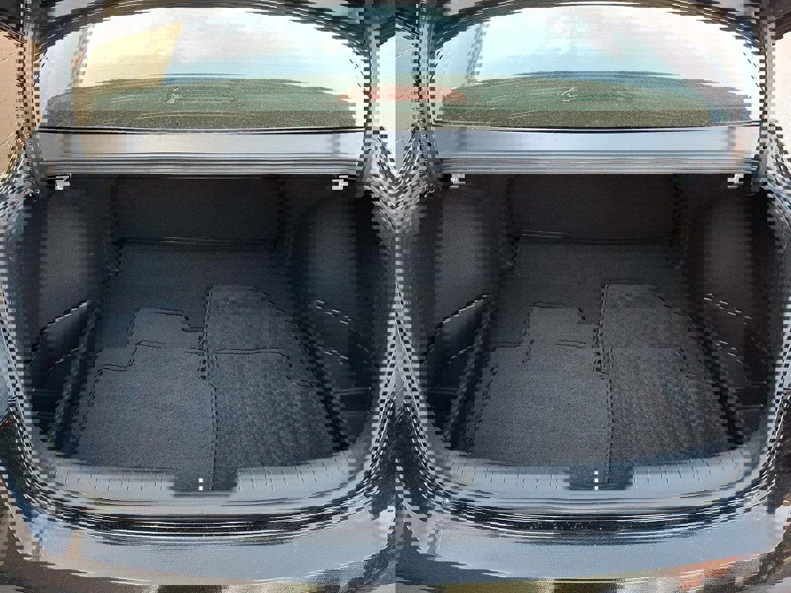 Certified 2025 Hyundai Elantra Sport FWD image 28