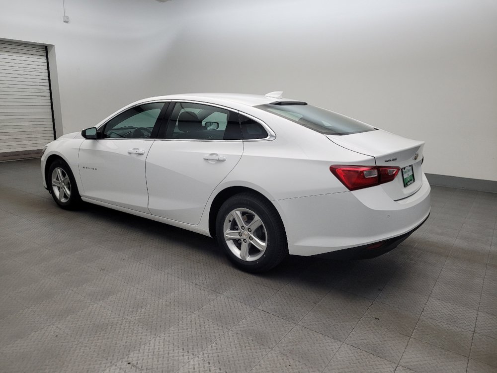 Used 2024 Chevrolet Malibu LT FWD image 3