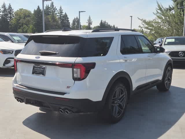 Used 2025 Ford Explorer ST w/ Sun And Sound Package AWD/4WD image 8
