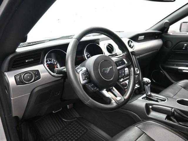 Used 2019 Ford Mustang Premium image 15