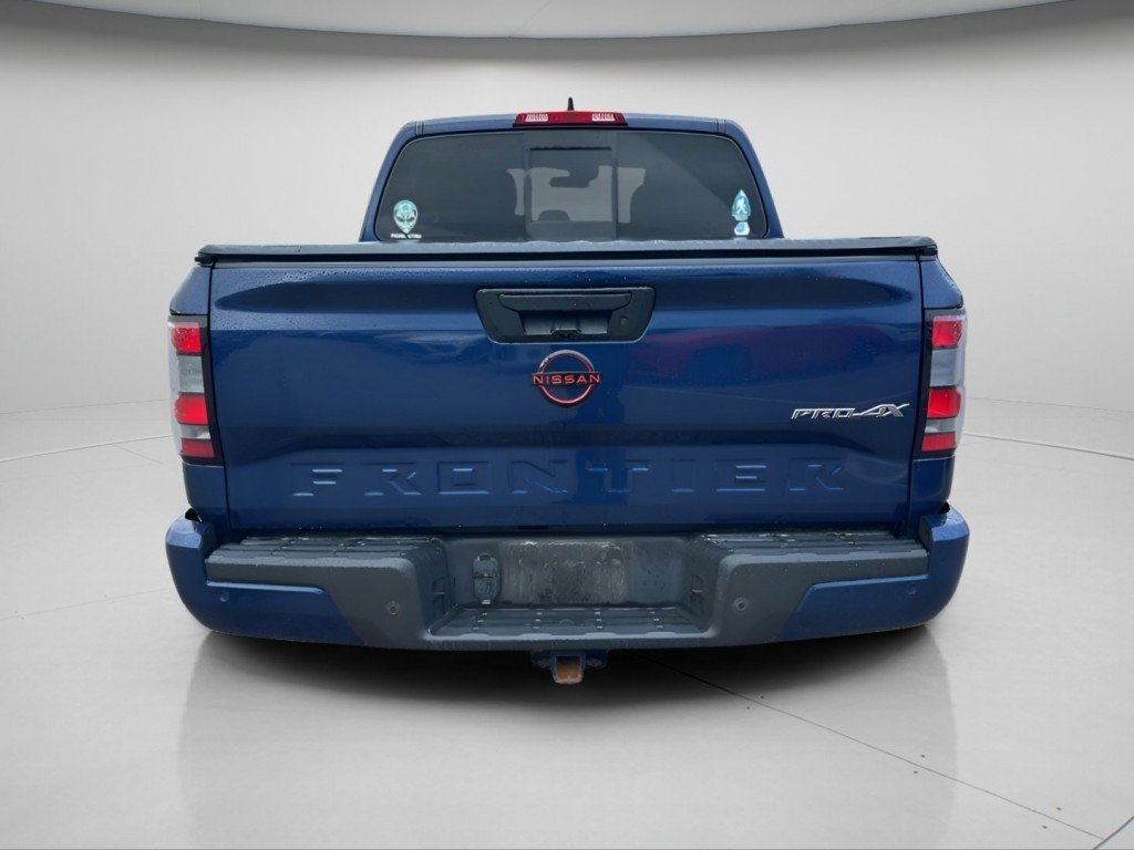 Used 2022 Nissan Frontier PRO-4X image 8