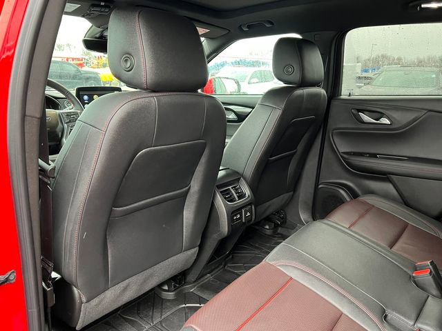 Certified 2023 Chevrolet Blazer RS w/ Driver Confidence II Package image 38