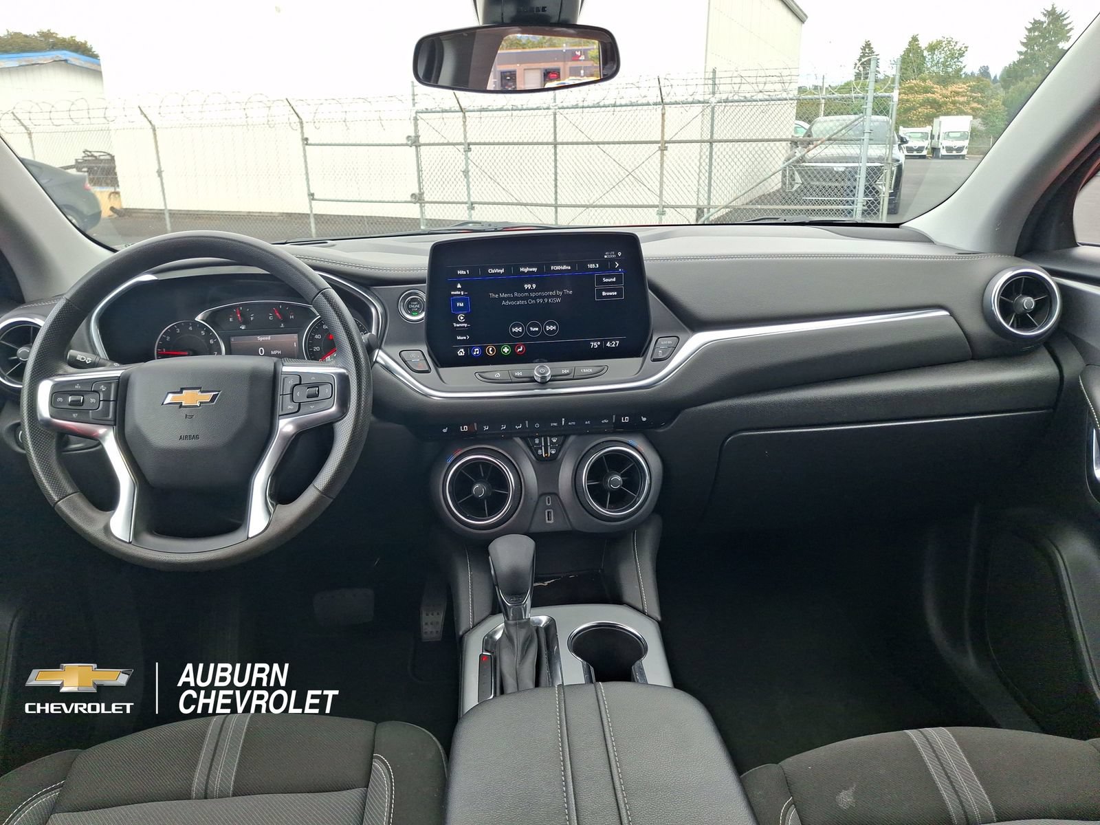 Certified 2025 Chevrolet Blazer LT AWD/4WD image 9